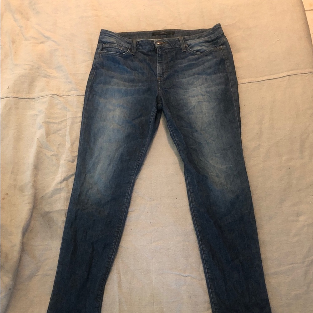 Classic Women's Blue Denim Joe’s Jeans